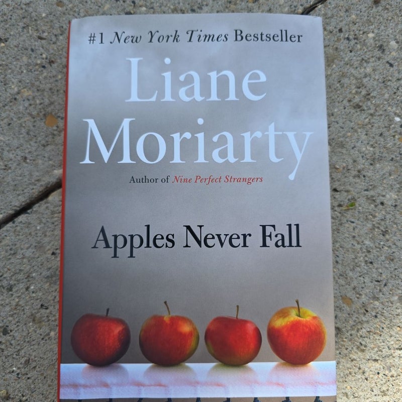 Apples Never Fall