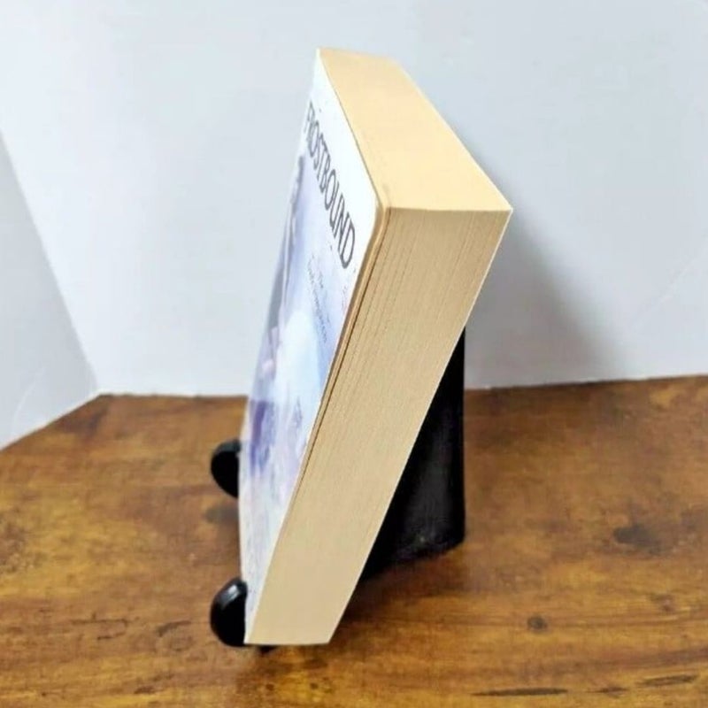 Frostbound : The Dark Forgotten, SIGNED, AUTOGRAPHED