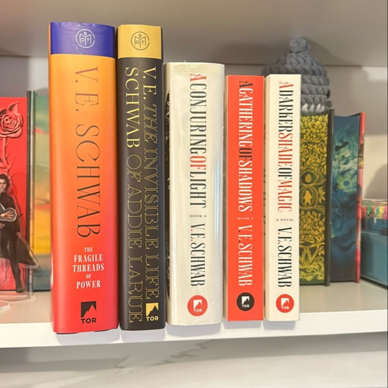 V.E. Schwab BUNDLE!