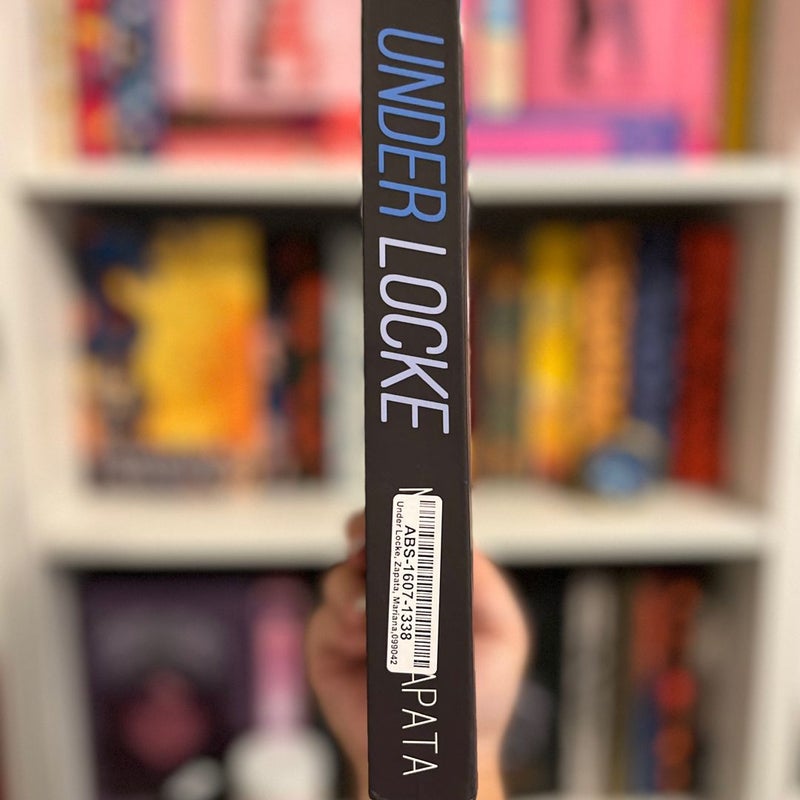 Under Locke by Mariana Zapata, Paperback Pangobooks