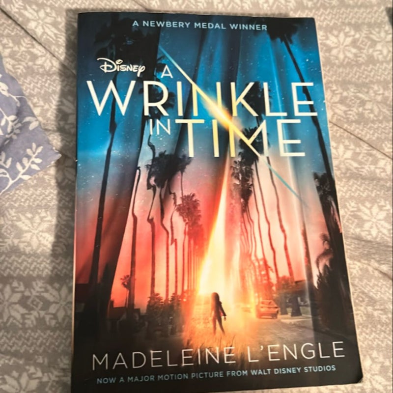 A Wrinkle in Time Movie Tie-In Edition