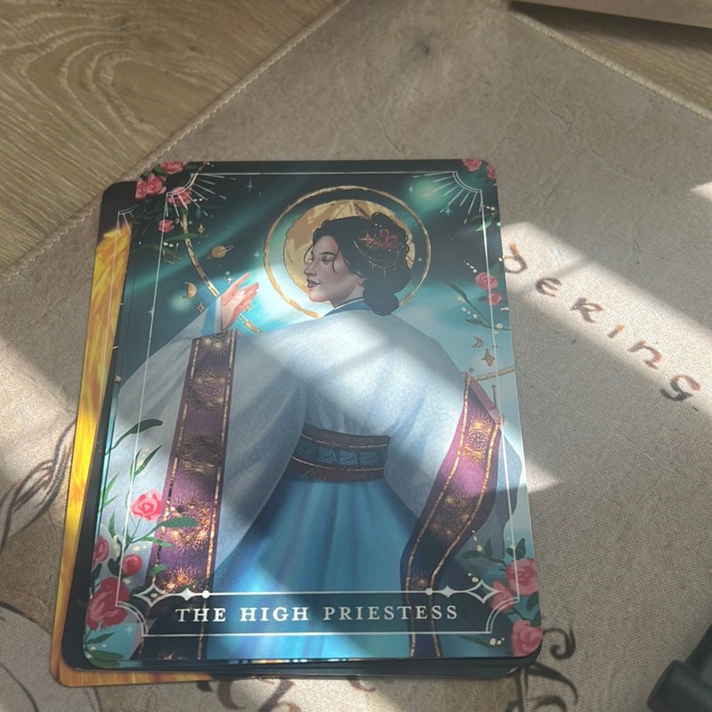 Assorted Fairyloot Tarot Cards by Laini Taylor, Paperback Pangobooks