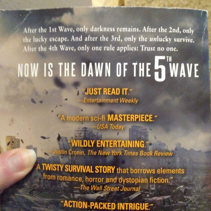 The 5th Wave