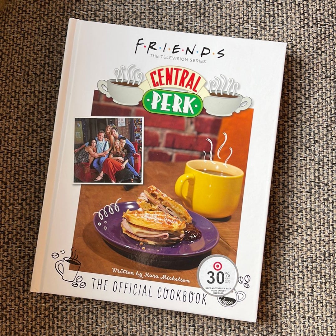 Friends: The Official Central Perk Cookbook Gift Set – Insight Editions