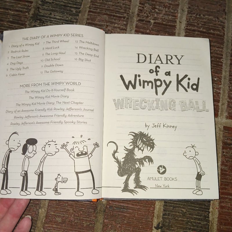 Wrecking Ball (Diary of a Wimpy Kid Book 14)