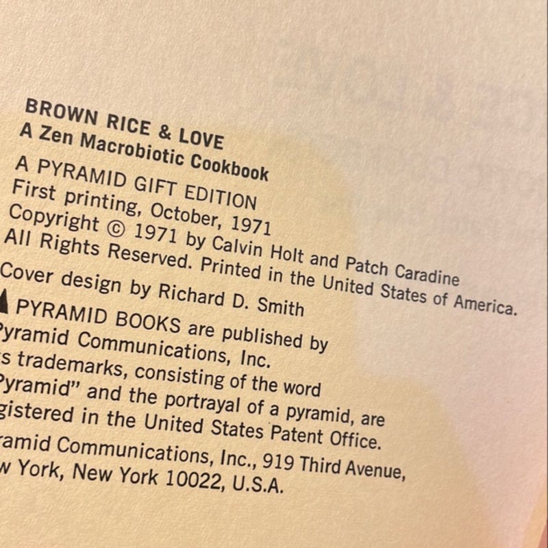 Brown Rice & Love: A Zen Macrobiotic Cookbook (1971 Pyramid Gift Edition)