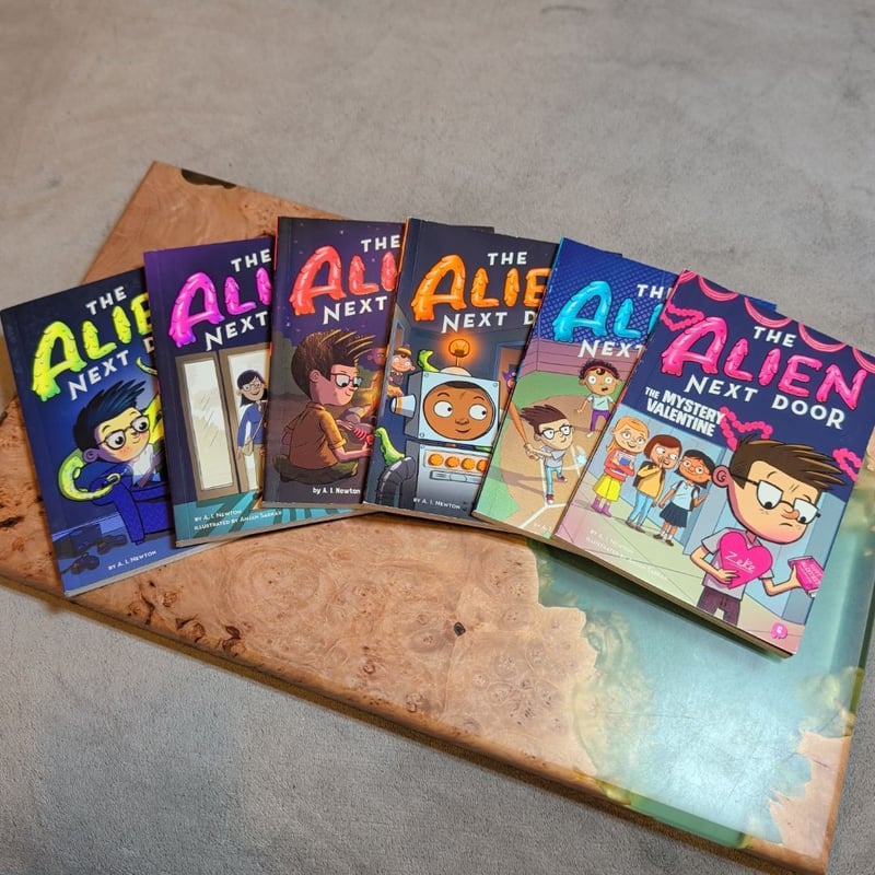 The Alien Next Door 6: the Mystery Valentine