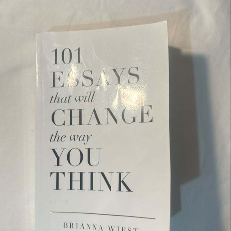 101 Essays That Will Change the Way You Think