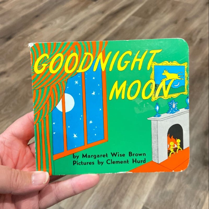 Goodnight Moon Board Book