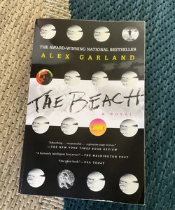 The Beach by Alex Garland, Paperback