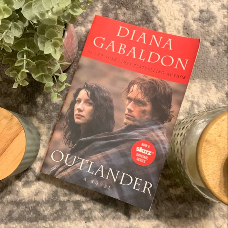 Outlander (Starz Tie-In Edition)