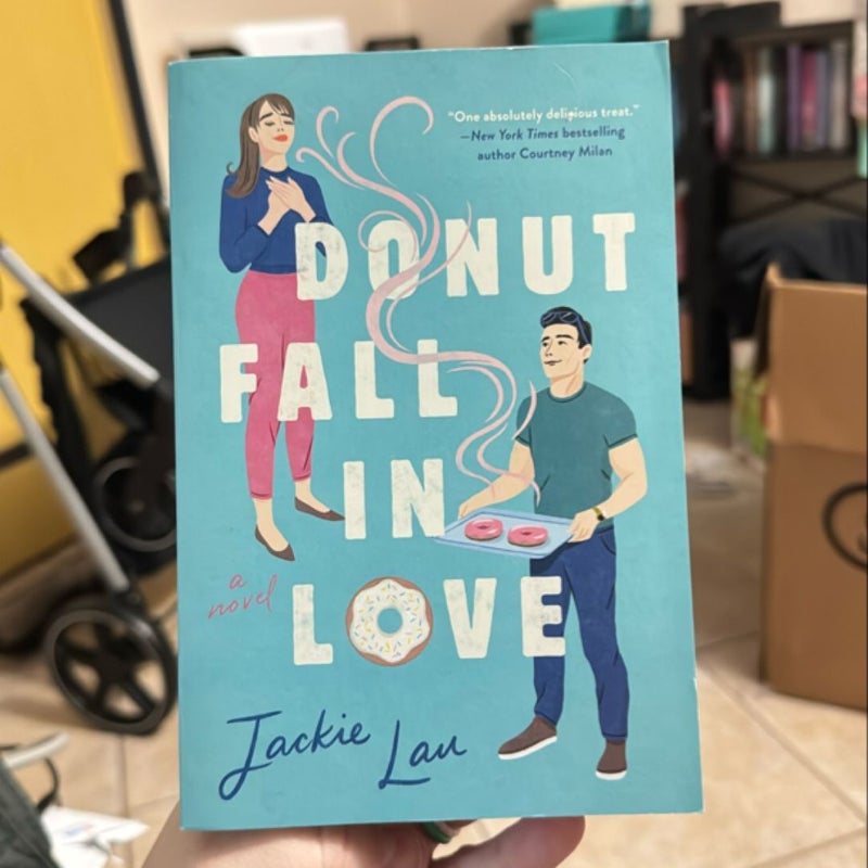 Donut Fall in Love