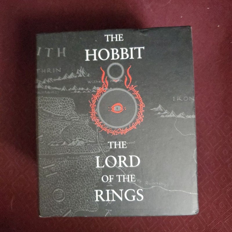 The Hobbit and the Lord of the Rings Gift Set: a Middle-Earth Treasury