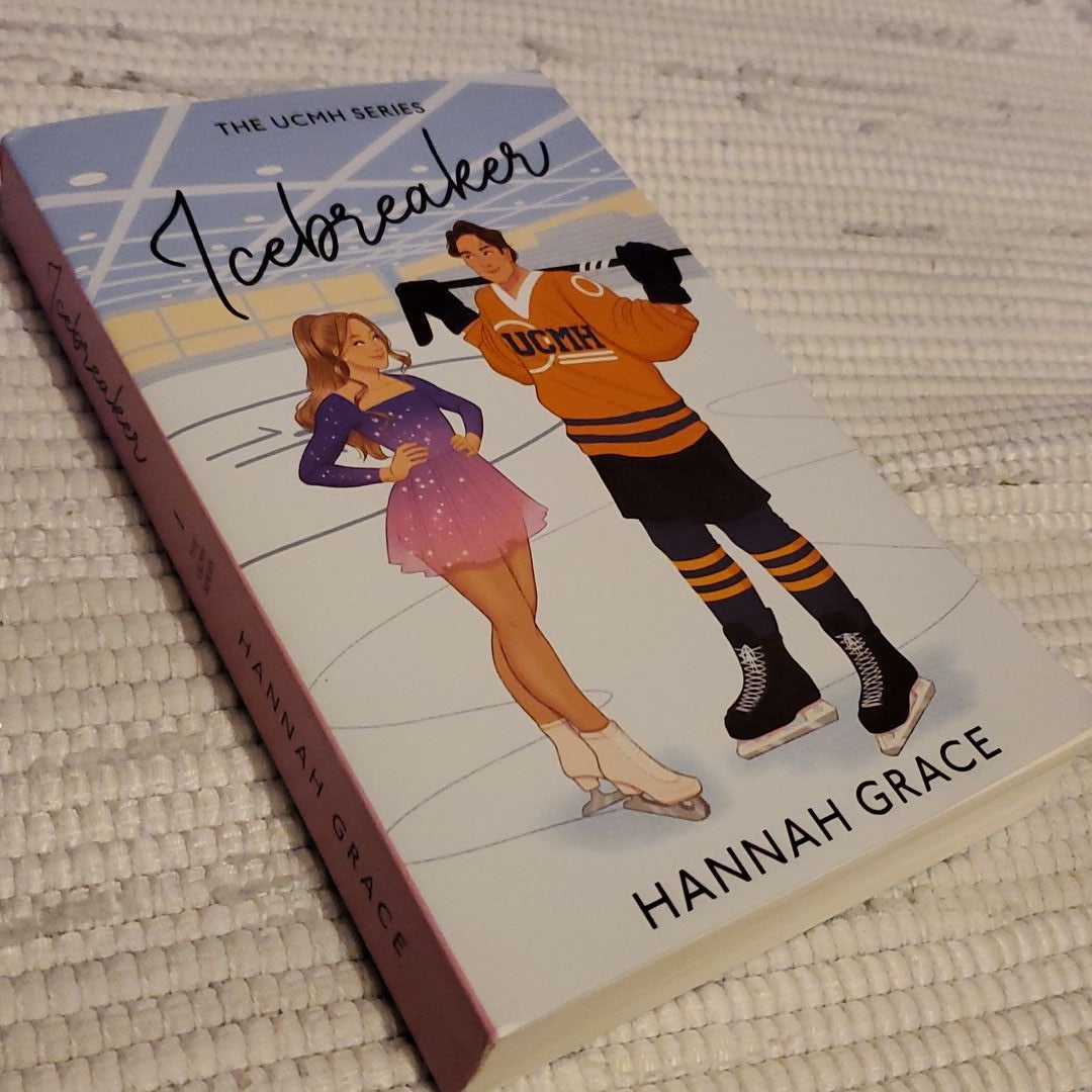 Icebreaker by Hannah Grace (UCMH Book 1) - Book Review 