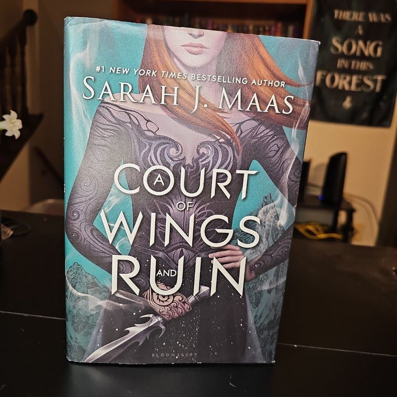A Court of Wings and Ruin