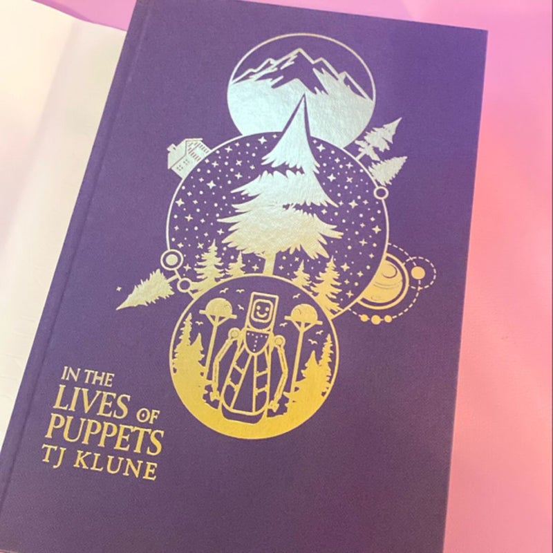In the Lives of Puppets (Fairyloot Special Edition)