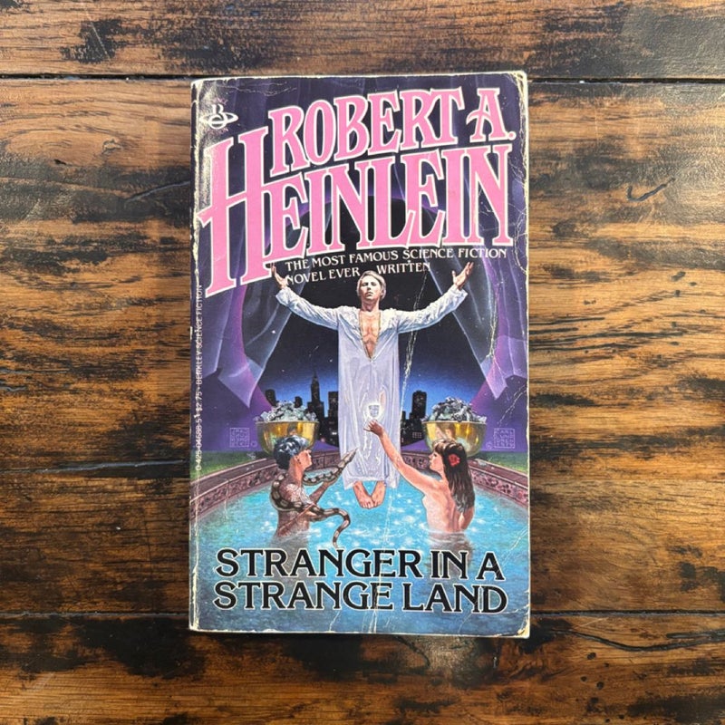 Stranger In a Strange Land (1982 Vintage Berkley Books 55th Printing)