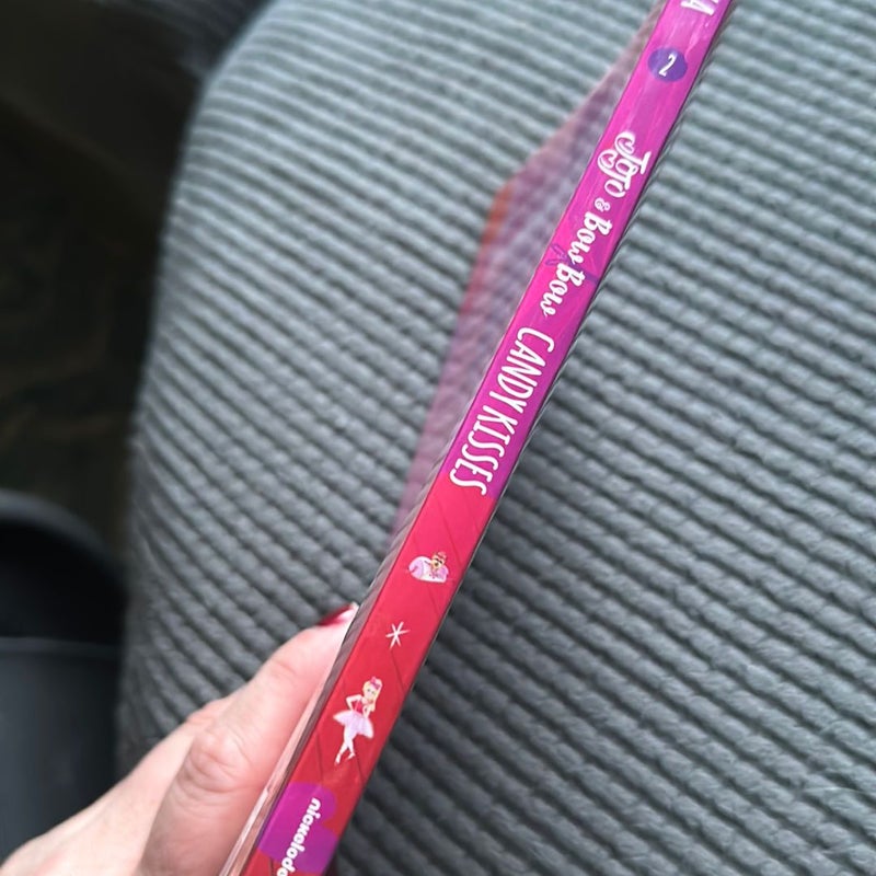 Candy Kisses (JoJo and BowBow Book #2)