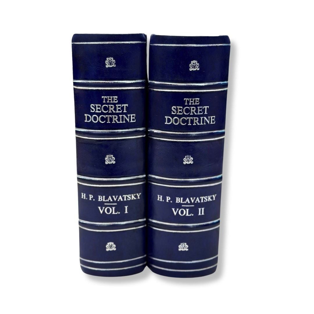 洋書 H.P. Blavatsky The Secret Doctrine 3 Vol The Secret Doctrine Volume 3 | Cambridge University Press