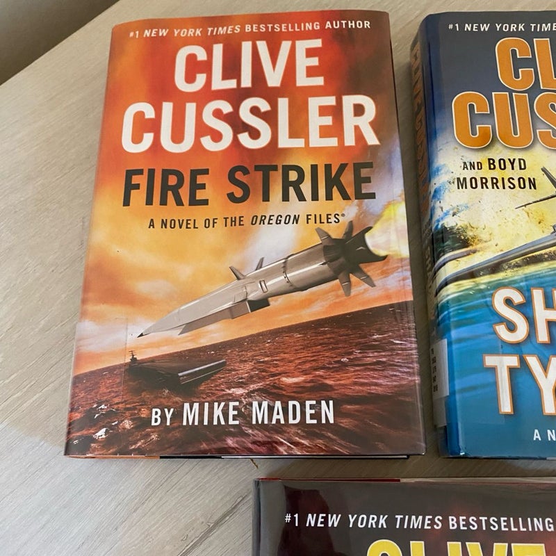 Lot Of Three (3) Clive Cussler Novels 1st Printing Oregon Files ExLibrary