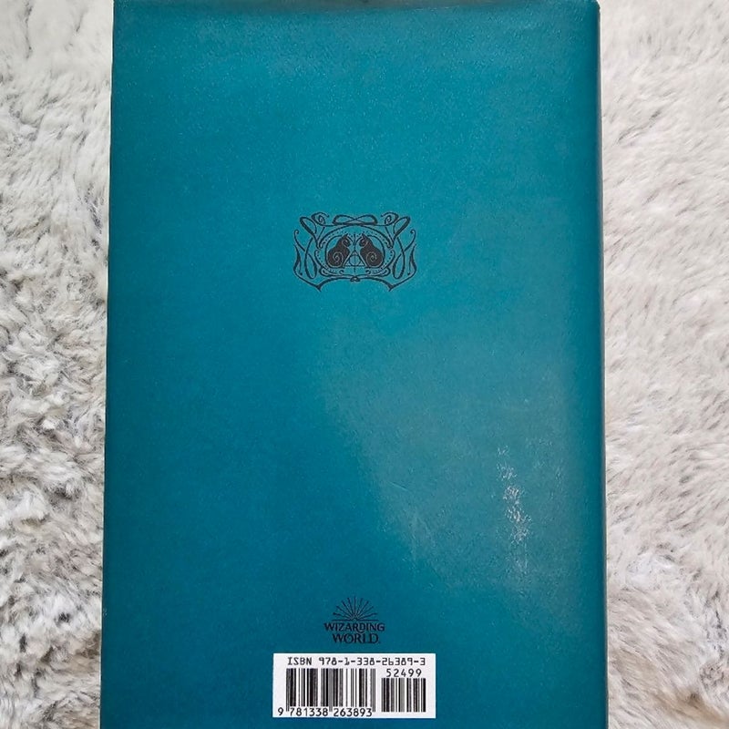 Fantastic Beasts: the Crimes of Grindelwald: the Original Screenplay