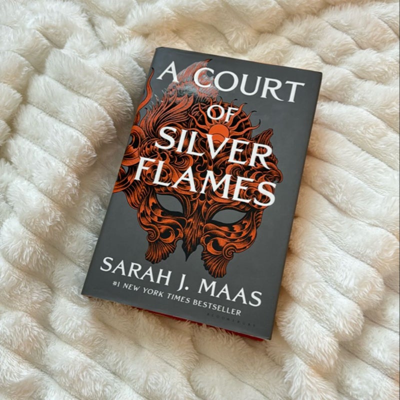 A Court of Silver Flames