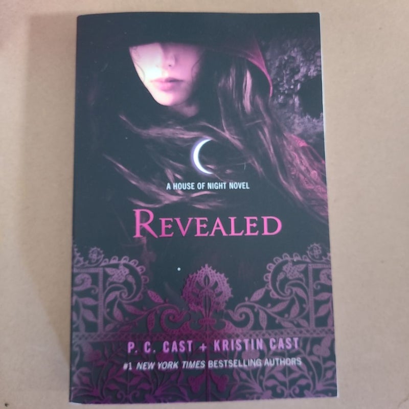 House of Night Bundle 7-12