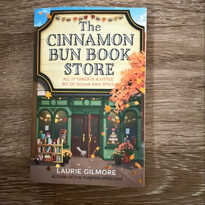 The Cinnamon Bun Book Store (Dream Harbor, Book 2)