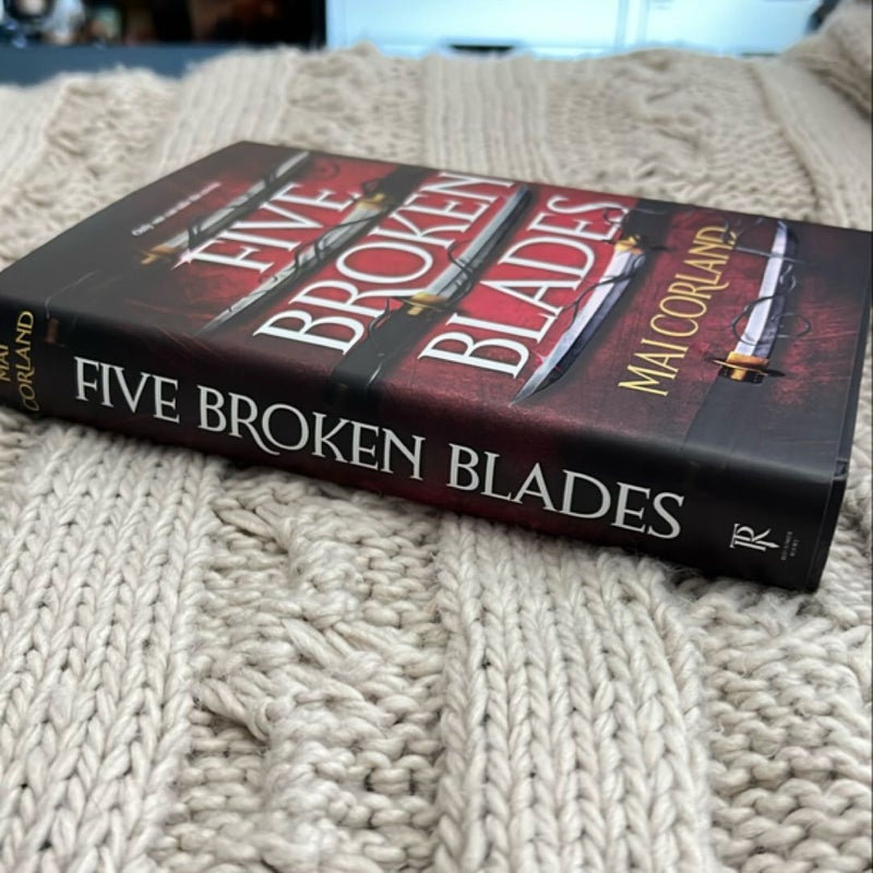 Five Broken Blades (Deluxe Limited Edition)