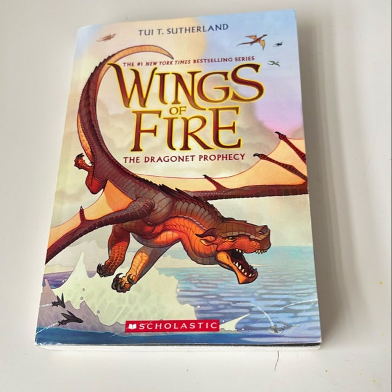 The Dragonet Prophecy (Wings of Fire #1)