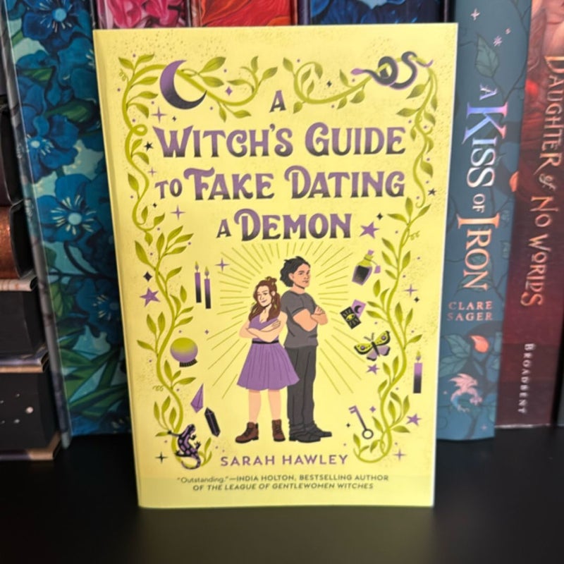A Witch's Guide to Fake Dating a Demon