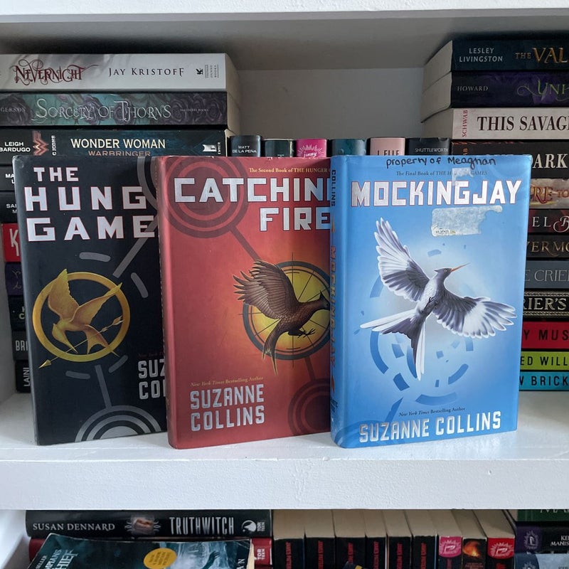 The Hunger Games: 9780439023481: Collins, Suzanne: Books