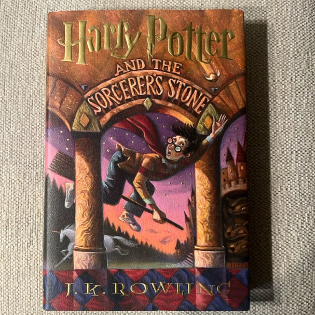 Harry Potter and the Sorcerer's Stone (FIRST AMERICAN EDITION)