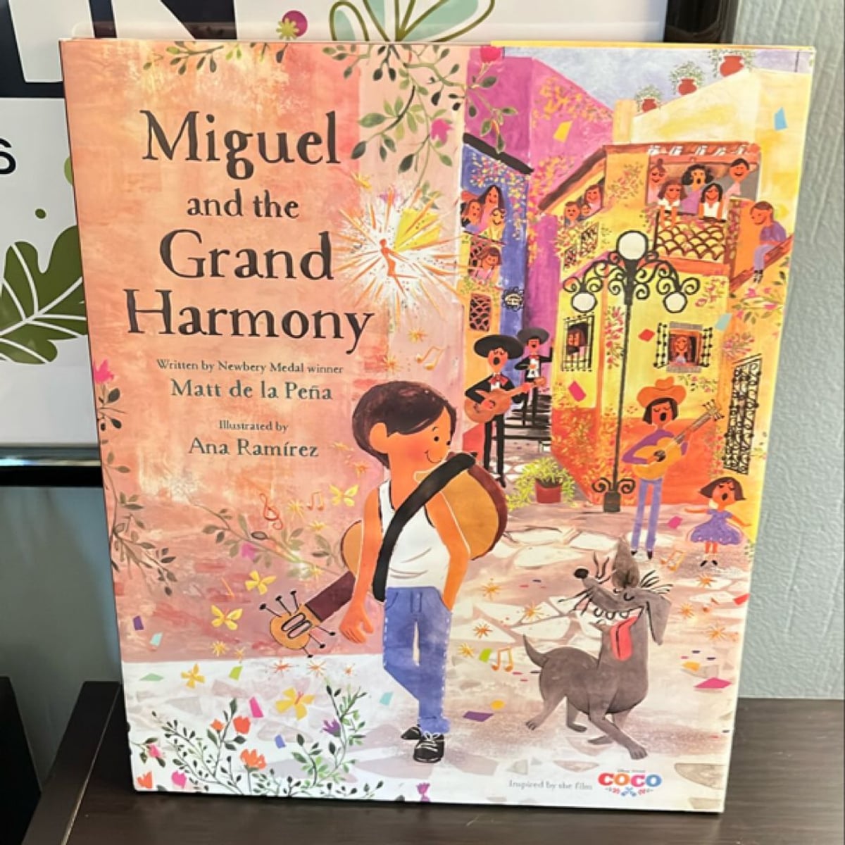 Coco: Miguel and the Grand Harmony by Matt de la Peña