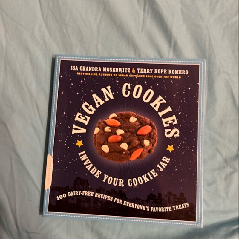 Vegan Cookies Invade Your Cookie Jar