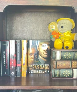 The Passage (TV Tie-In Edition)