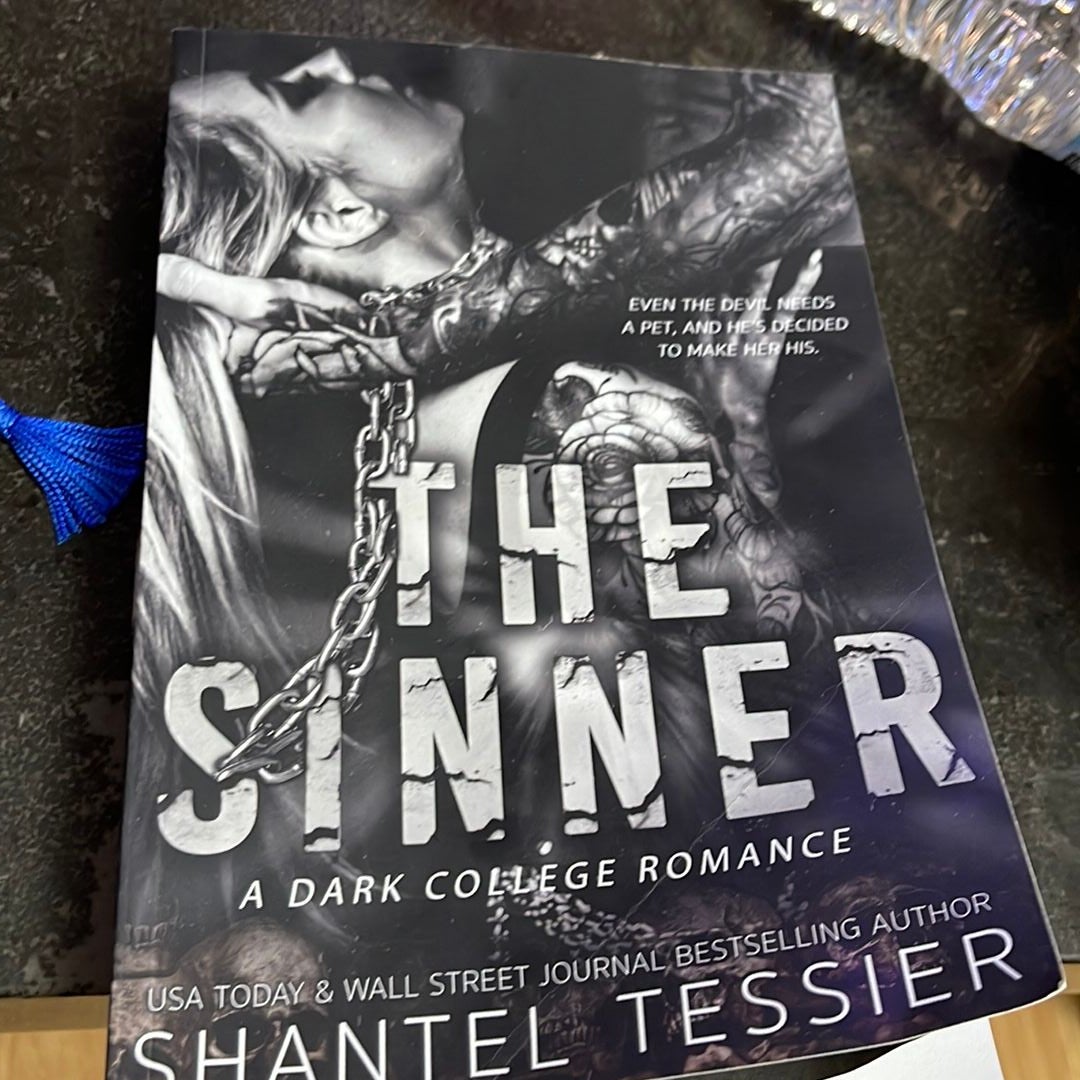 The Sinner by Shantel Tessier , Paperback Pangobooks