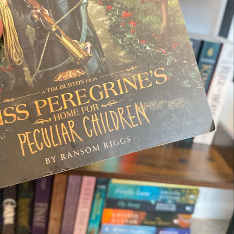 Miss Peregrine's Home for Peculiar Children (Movie Tie-In Edition)