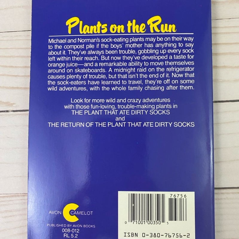 The Escape of the Plant That Ate Dirty Socks Nancy McArthur 1992 Paperback Book