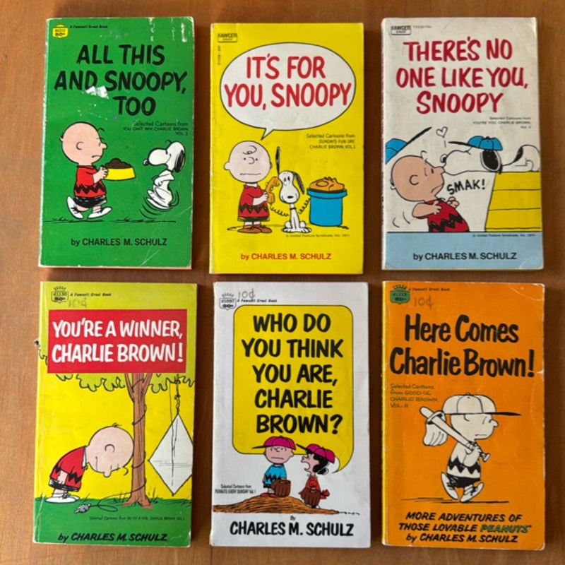 Peanuts Comic Books, Lot of 6