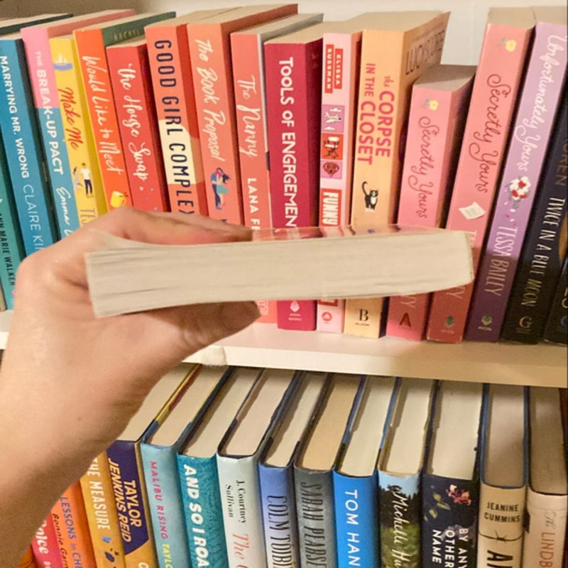 Good Material: a Read with Jenna Pick