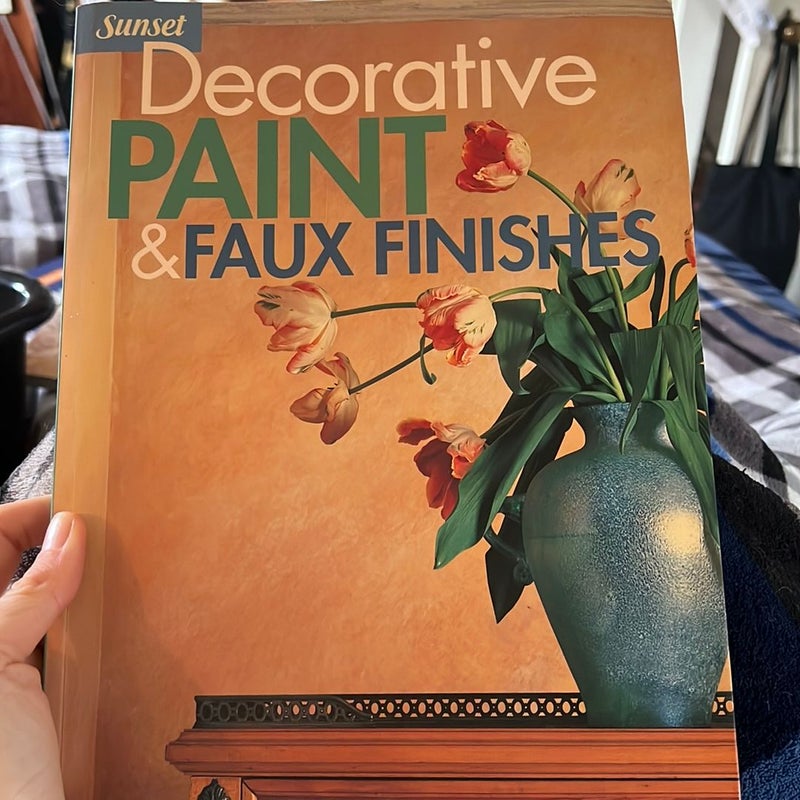 Decorative paint & faux finishes
