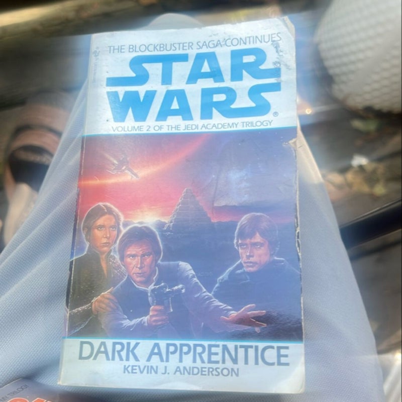 Dark Apprentice: Star Wars Legends (the Jedi Academy)