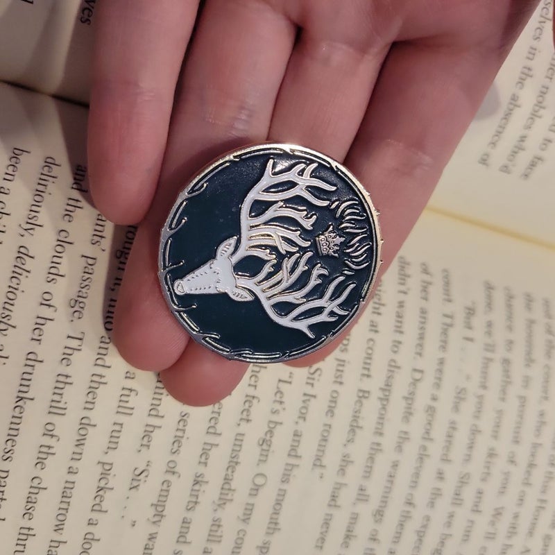 Throne of Glass Enamel Pin