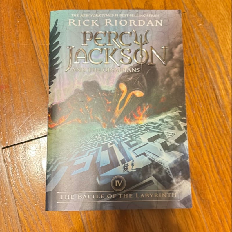 Percy Jackson and the Olympians, Book Four the Battle of the Labyrinth (Percy Jackson and the Olympians, Book Four)