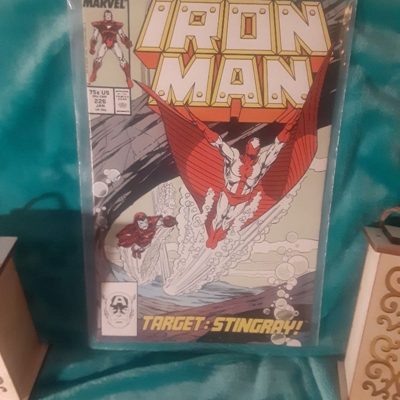 Iron Man Amor Wars Prologue + 226 tpb comic