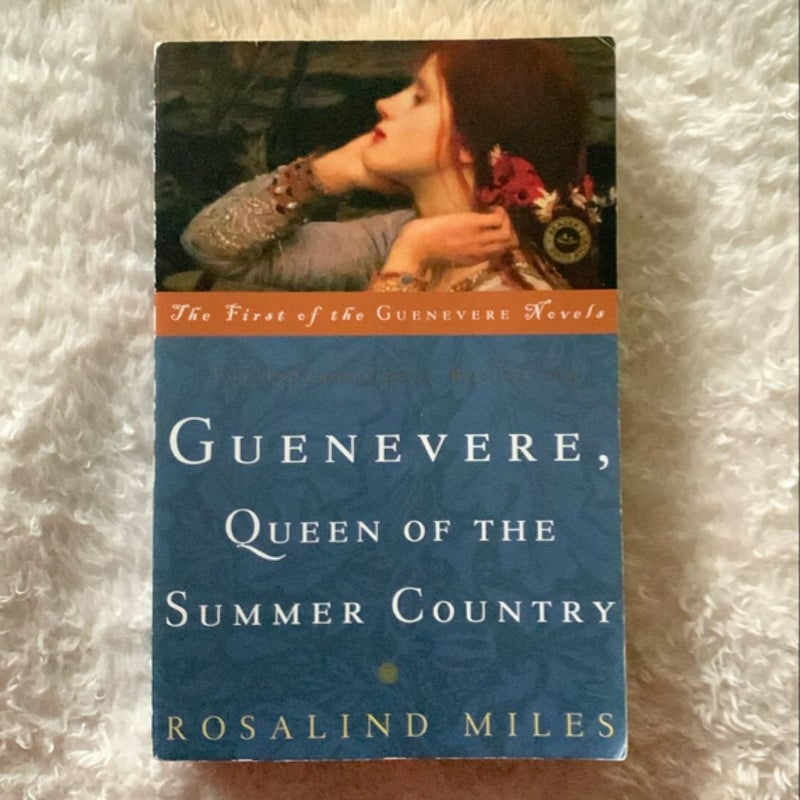 The Guenevere Novels bundle (Guenevere, Queen of the Summer Country & The Knight of the Sacred Lake)