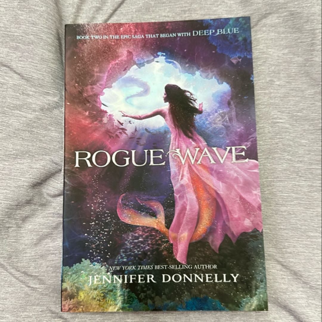 Waterfire Saga, Book Two Rogue Wave (Waterfire Saga, Book Two)