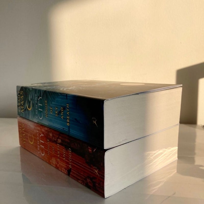 Crescent City Duology Barnes & Noble w/ Bonus Chapters by Sarah J Maas, Paperback Pangobooks