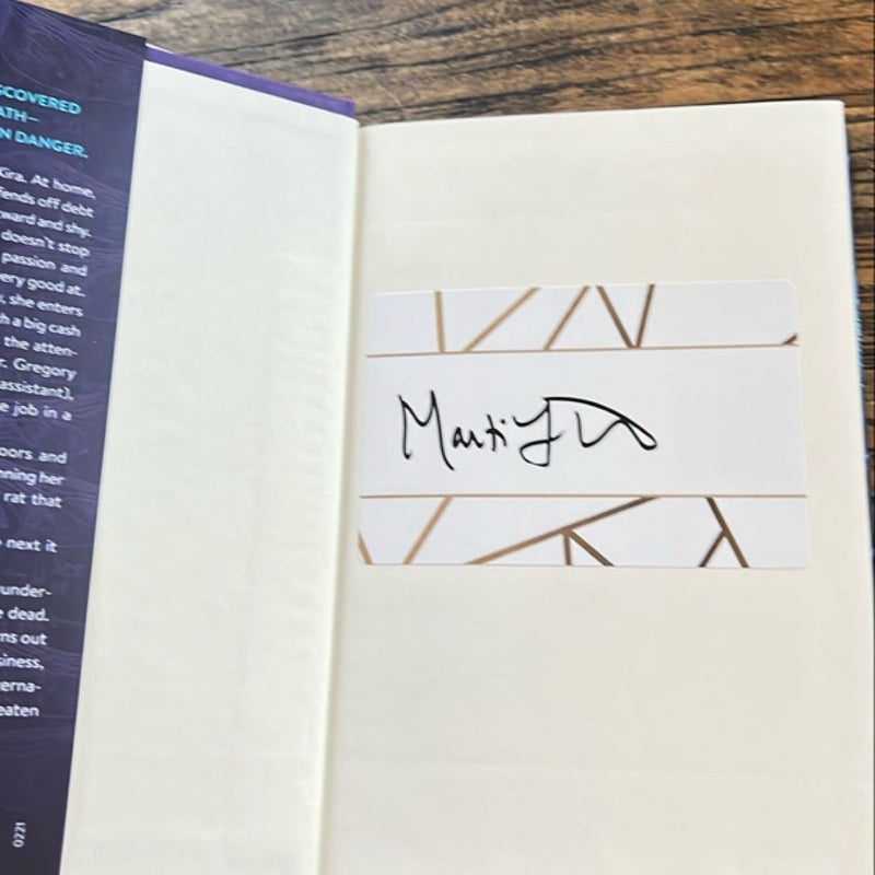 Dragonfly Girl (Signed Edition)